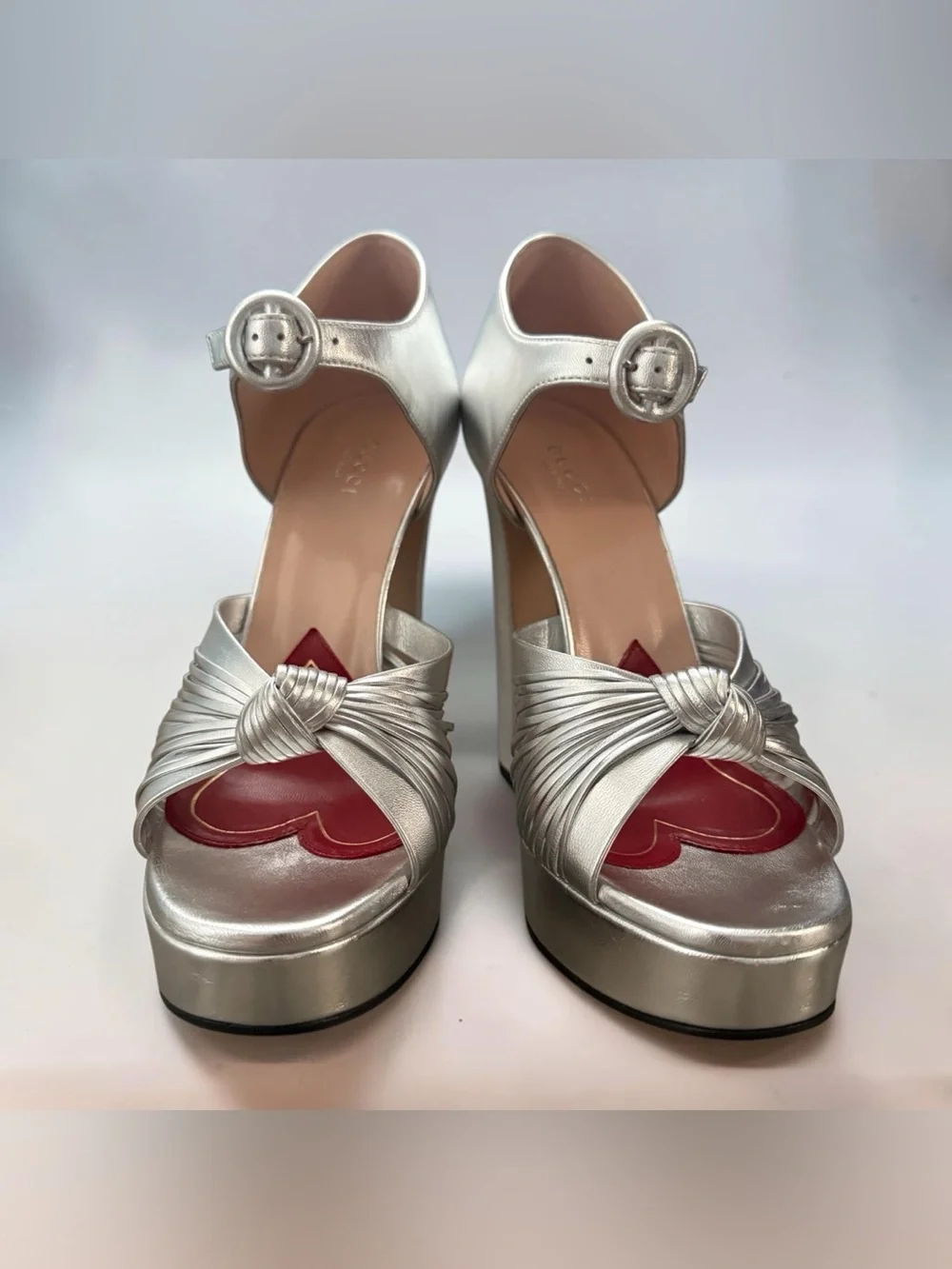 Nwot GUCCI 2019 METALLIC SILVER CRAWFORD LEATHER PLATFORM SANDALS
